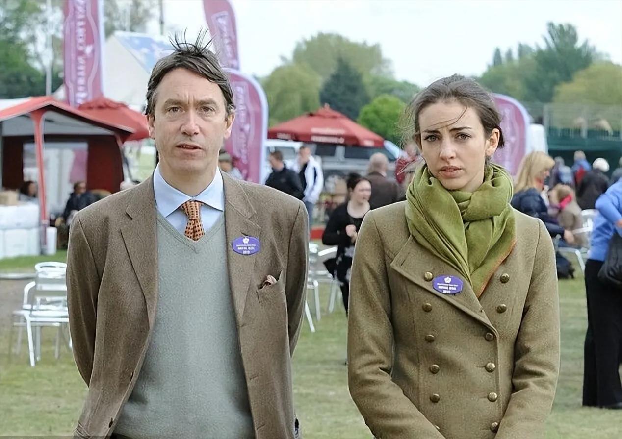 威廉38岁绯闻情人:19岁爱上42岁贵族老公,冷面一双碧眼却似星河