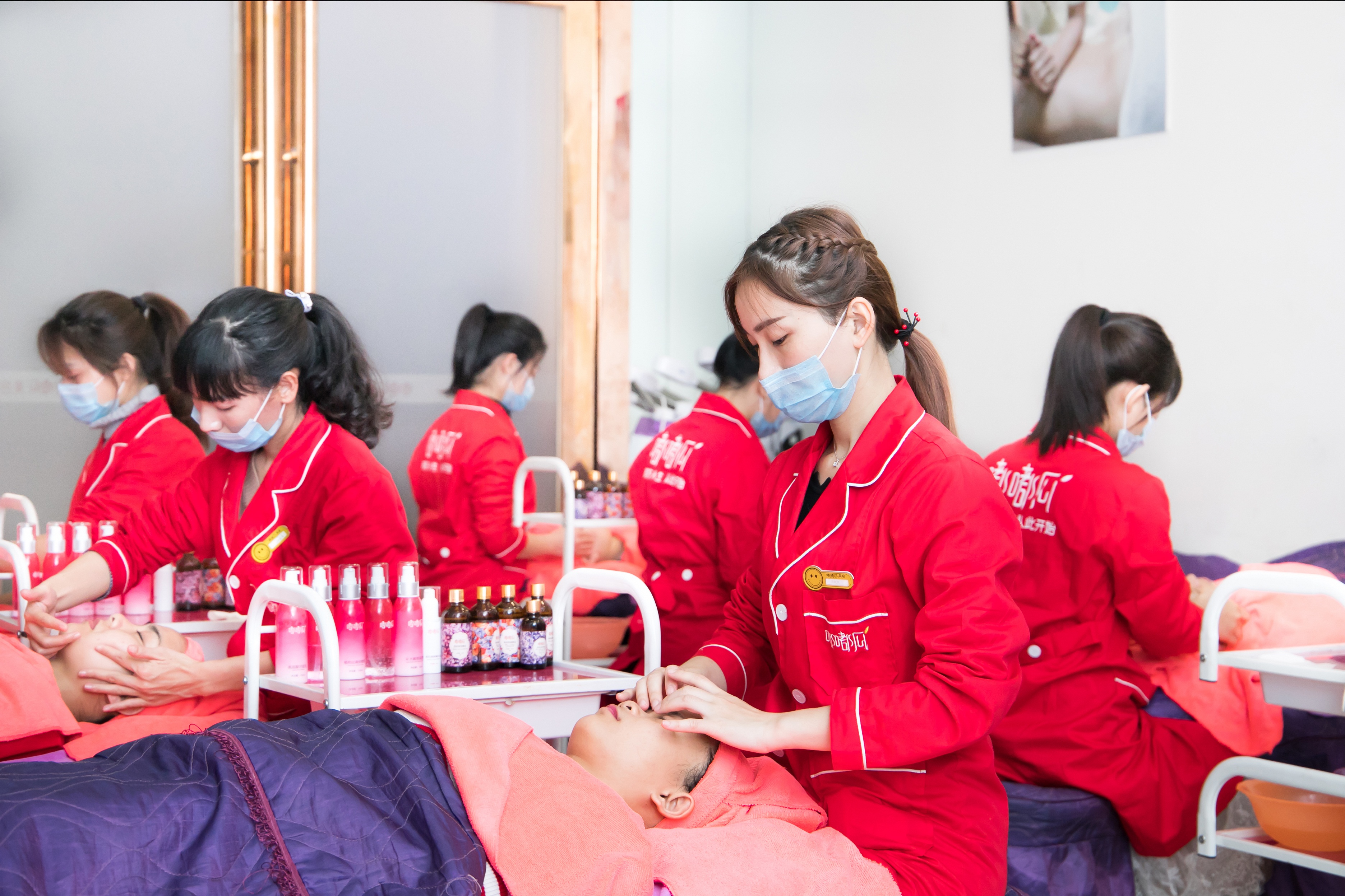 嘟嘟瓜美容培训学费多少钱,广州嘟嘟瓜美容培训学校