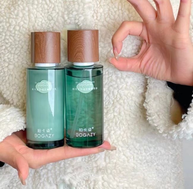 柏卡姿洋甘菊水乳多少钱,柏卡姿茶树水乳套装真实测评