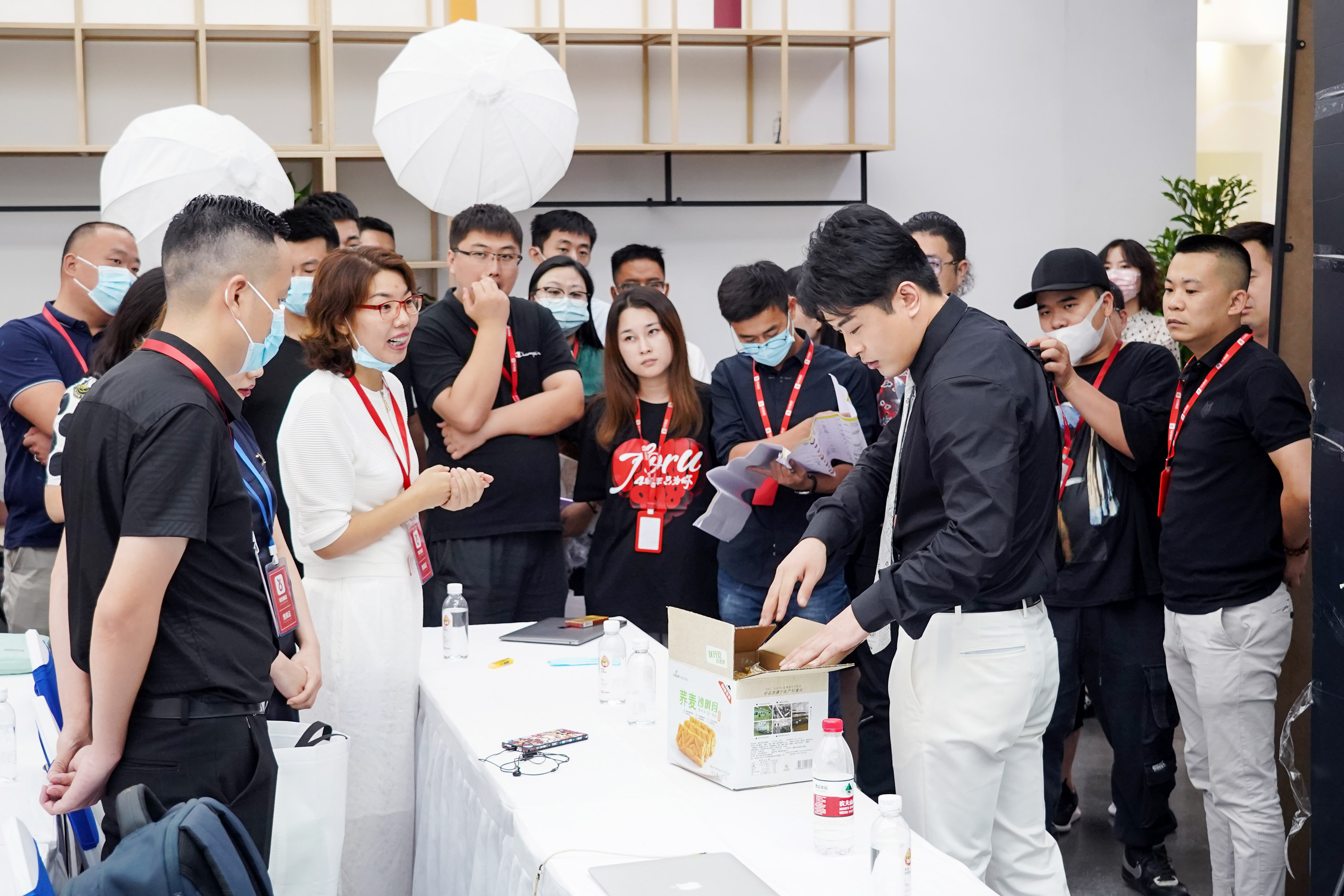 辛巴打造供应链的平台,辛巴打造供应链平台