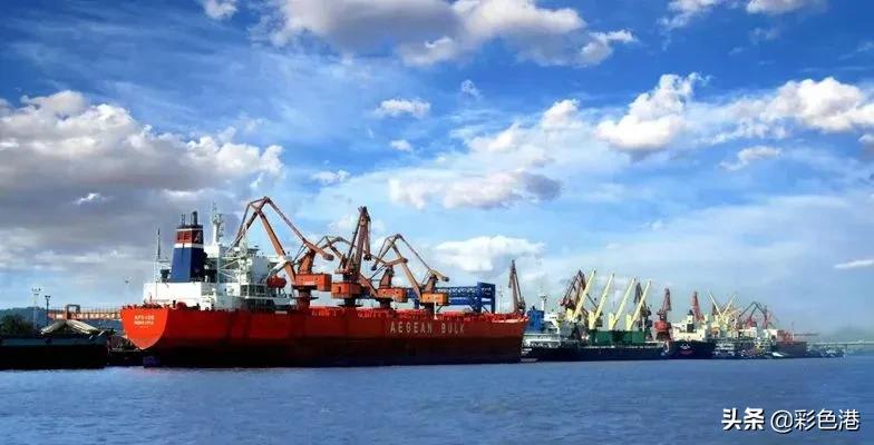 豁蒙楼诗窗｜彩绘万里长江，需要如椽大笔，还需要更多的丹青手