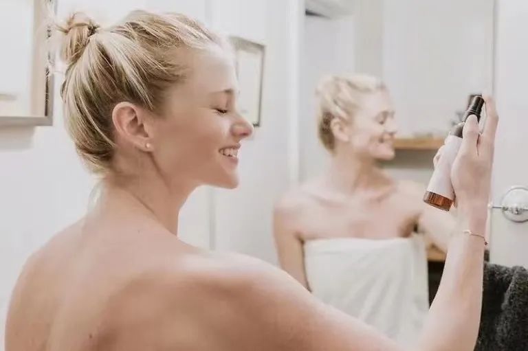 揭秘纯露的真面目,怎么判断纯露是不是纯正的