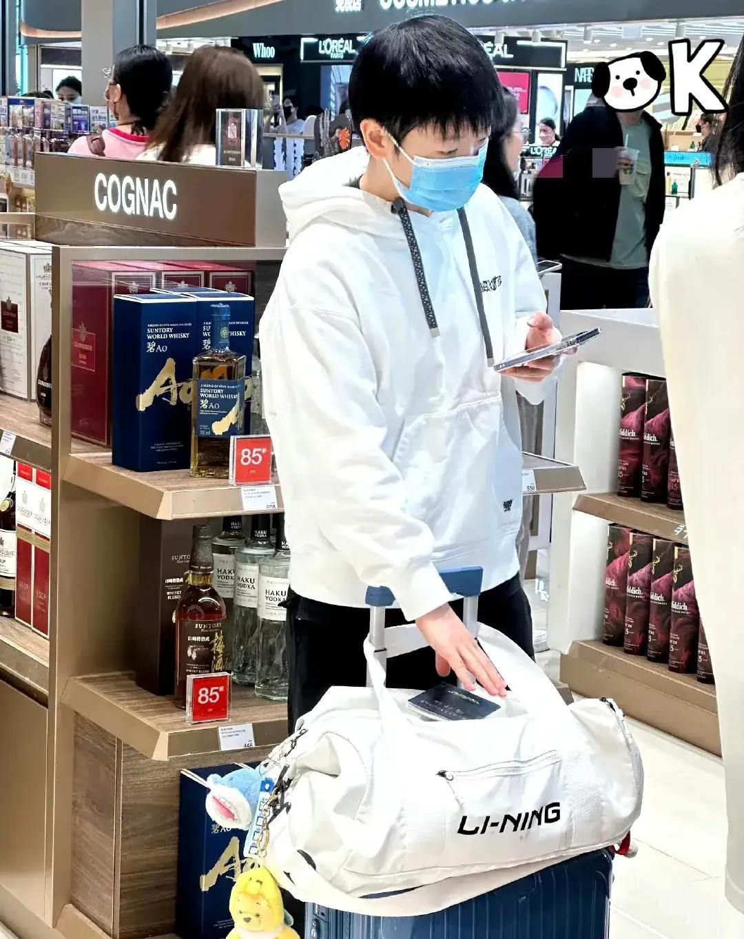 鑾庡疂鍥炲浗浜嗗悧,鑾庡疂鍘诲摢閲屼簡