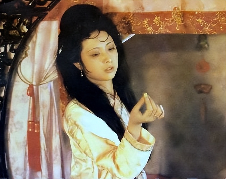 红楼梦胡君荣性别,红楼梦死于妇科病的三个女人