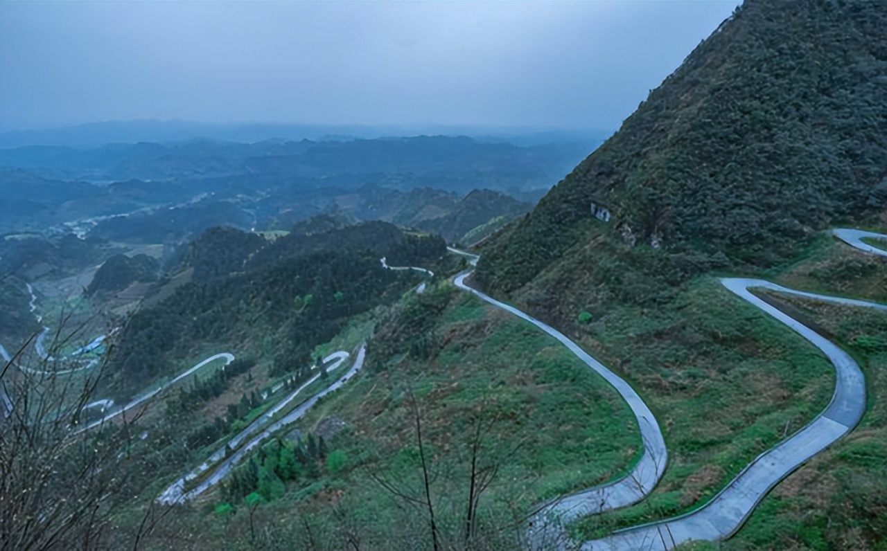 重庆周边三小时车程的小县城推荐,离重庆最远的省