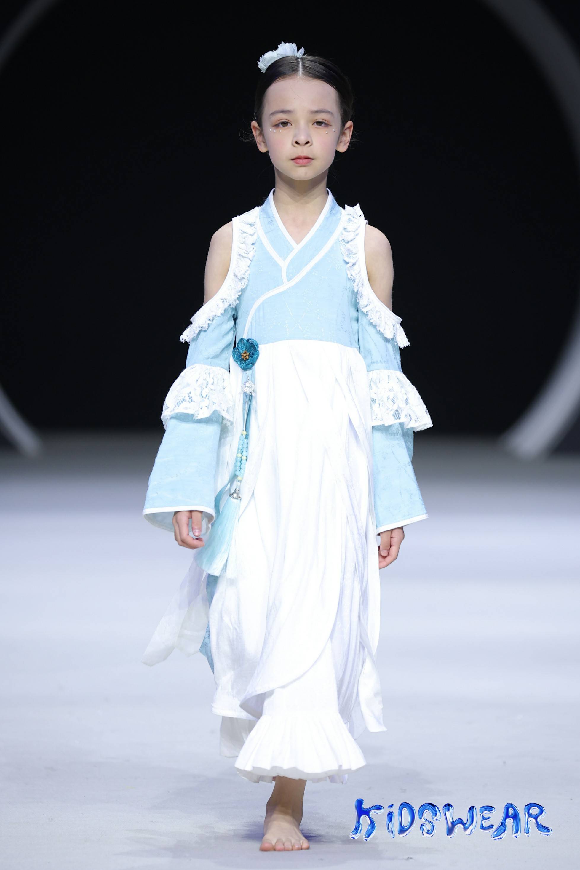 aw23上海时装周kidswear,aw2021kidswear上海时装周