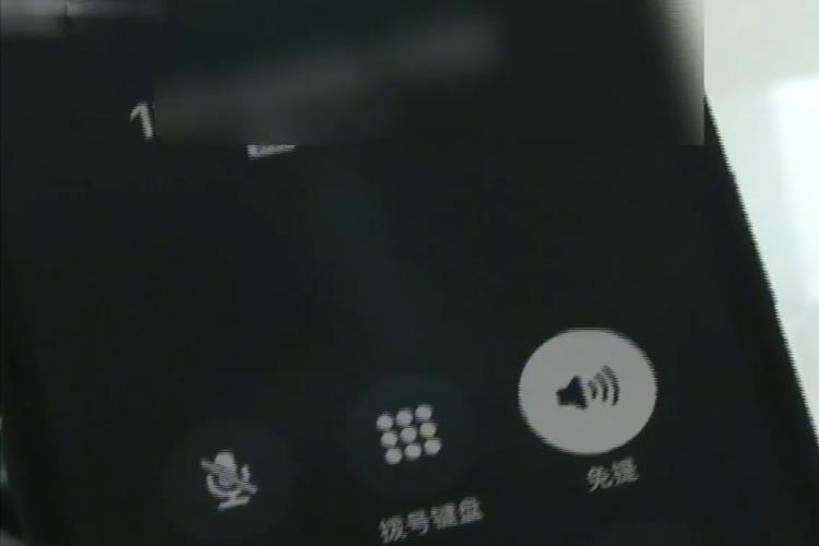 男子退租被扣六千押金，一气之下往房间里灌水，租客：押金不要了