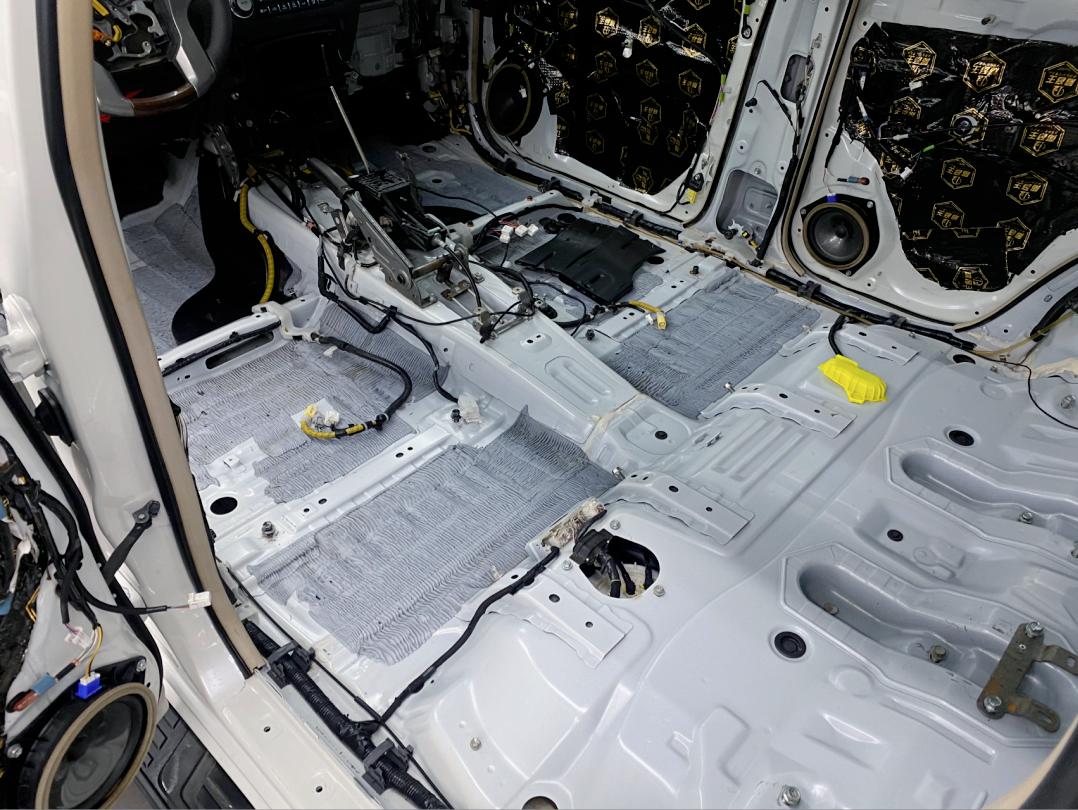 丰田霸道翻新全过程,丰田霸道全车整备翻新费用