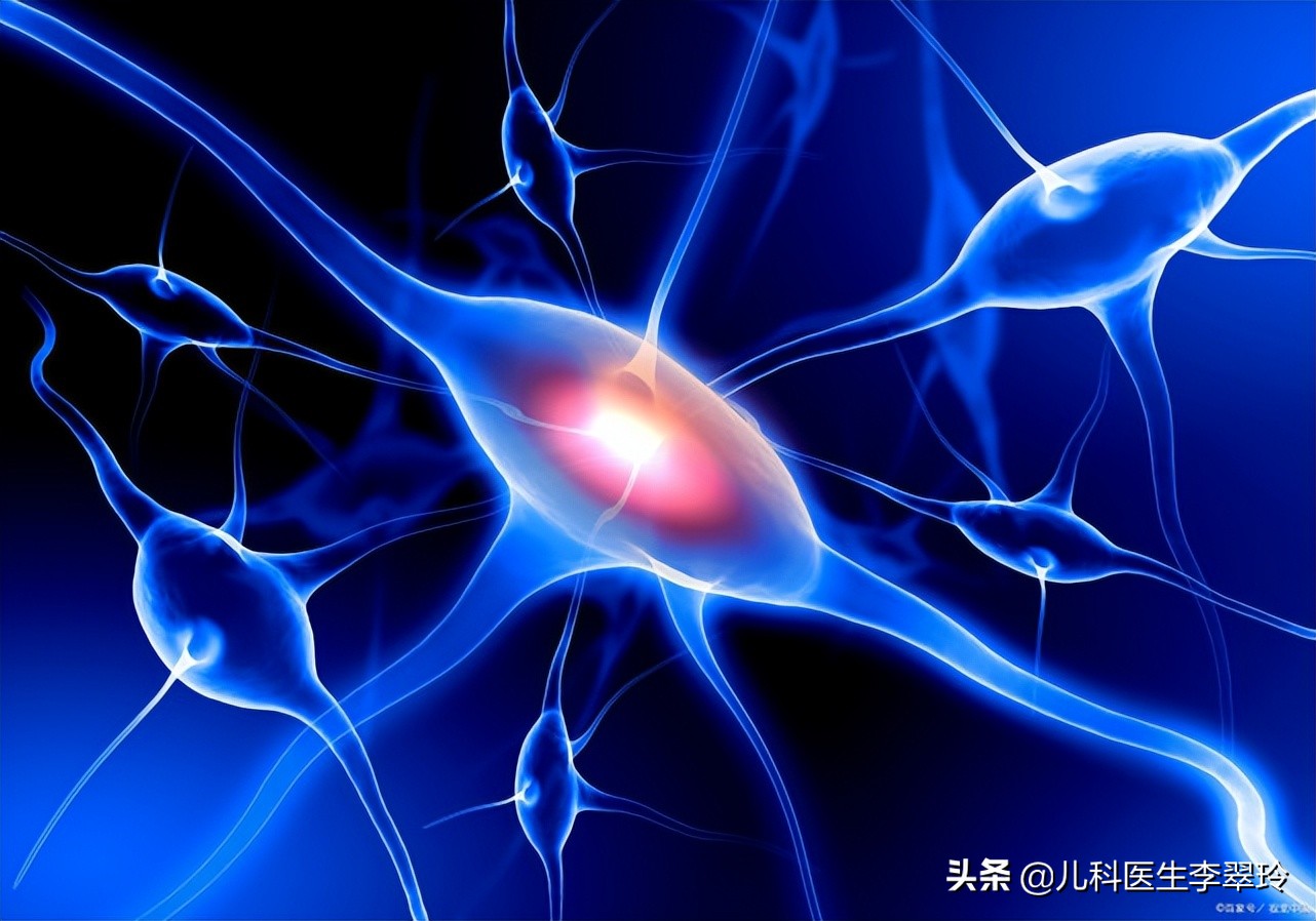 特殊面容智力正常身材矮小,身材矮小智力和动作迟钝骨骼痿软