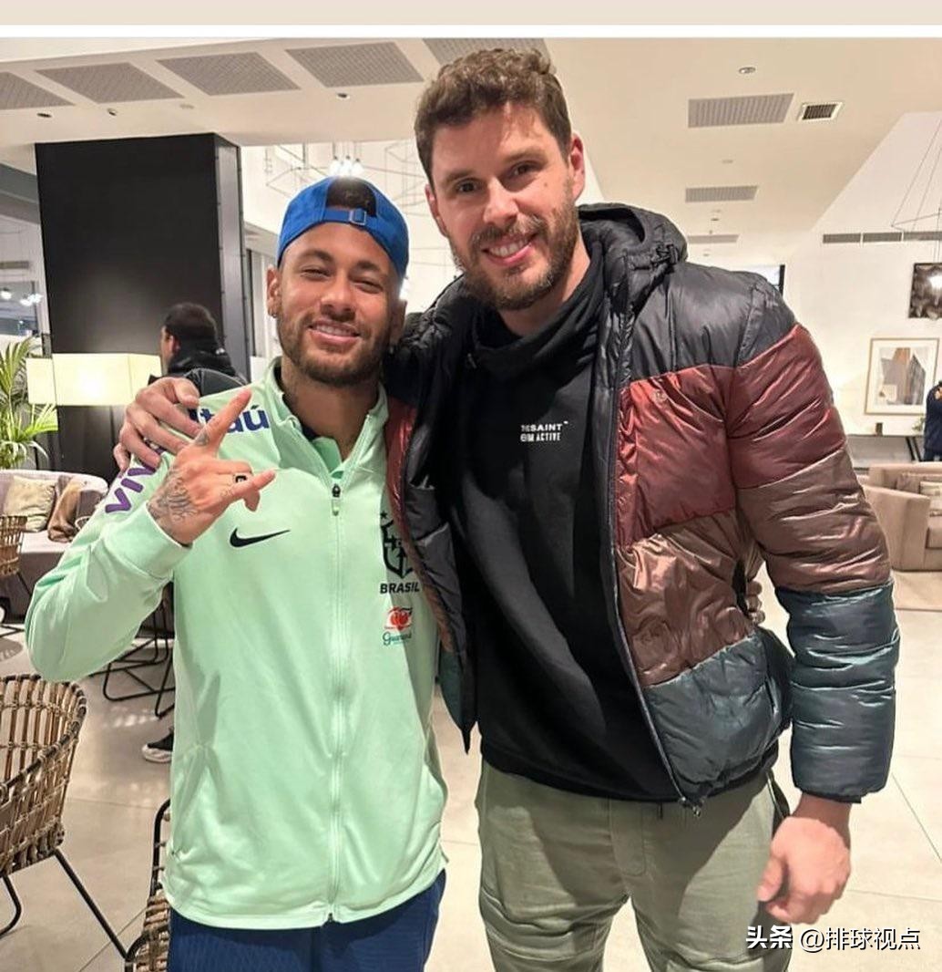 排球世界杯巴西对塞尔维亚,五星巴西对战五星中国罗纳尔多