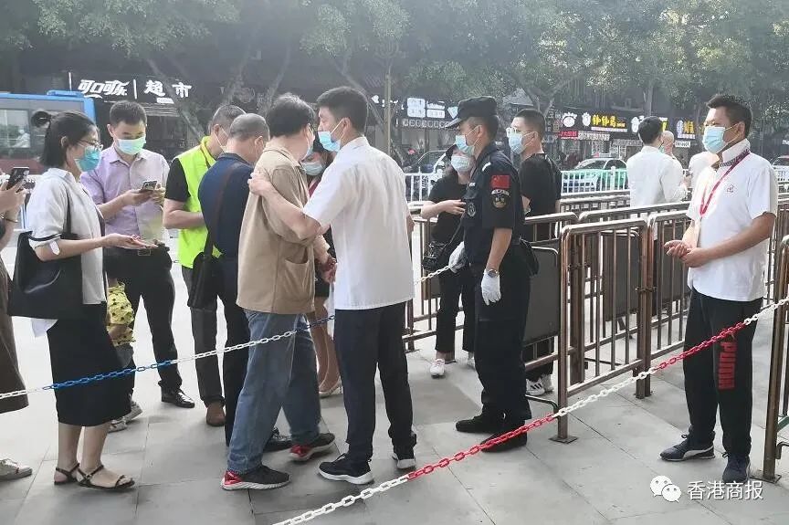 「速递」今起非香港居民可来港；400援港医护分批返回