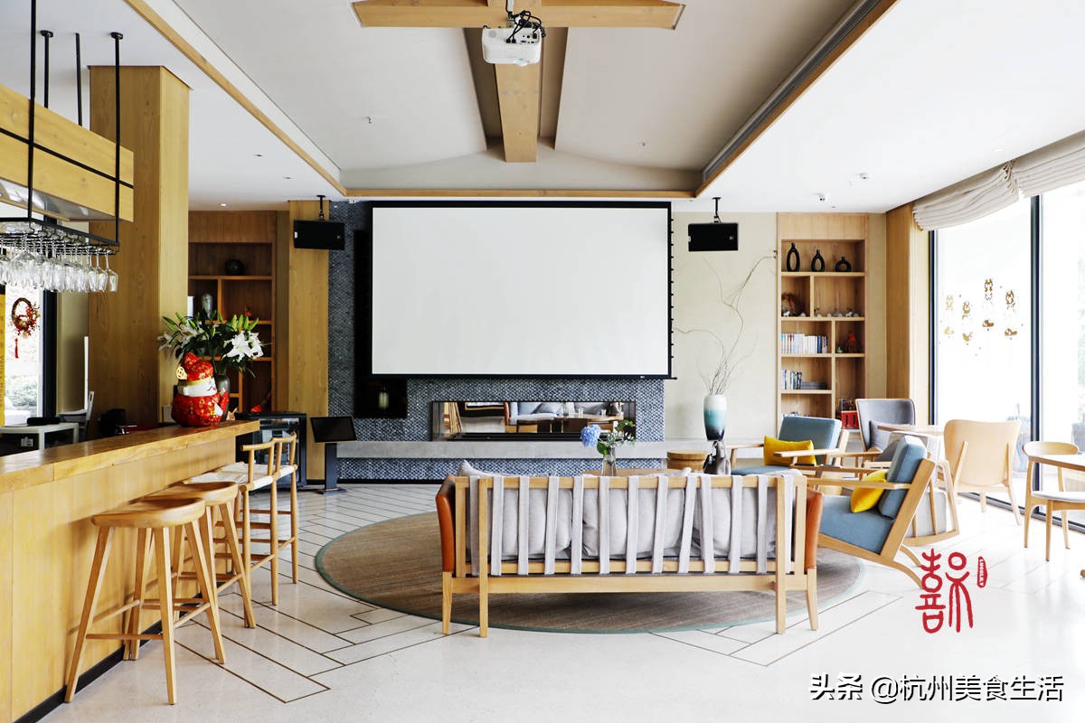 鏃犺竟娉虫睜澶忓ぉ,浠侀噷蹇冩硦鑾共姘戝