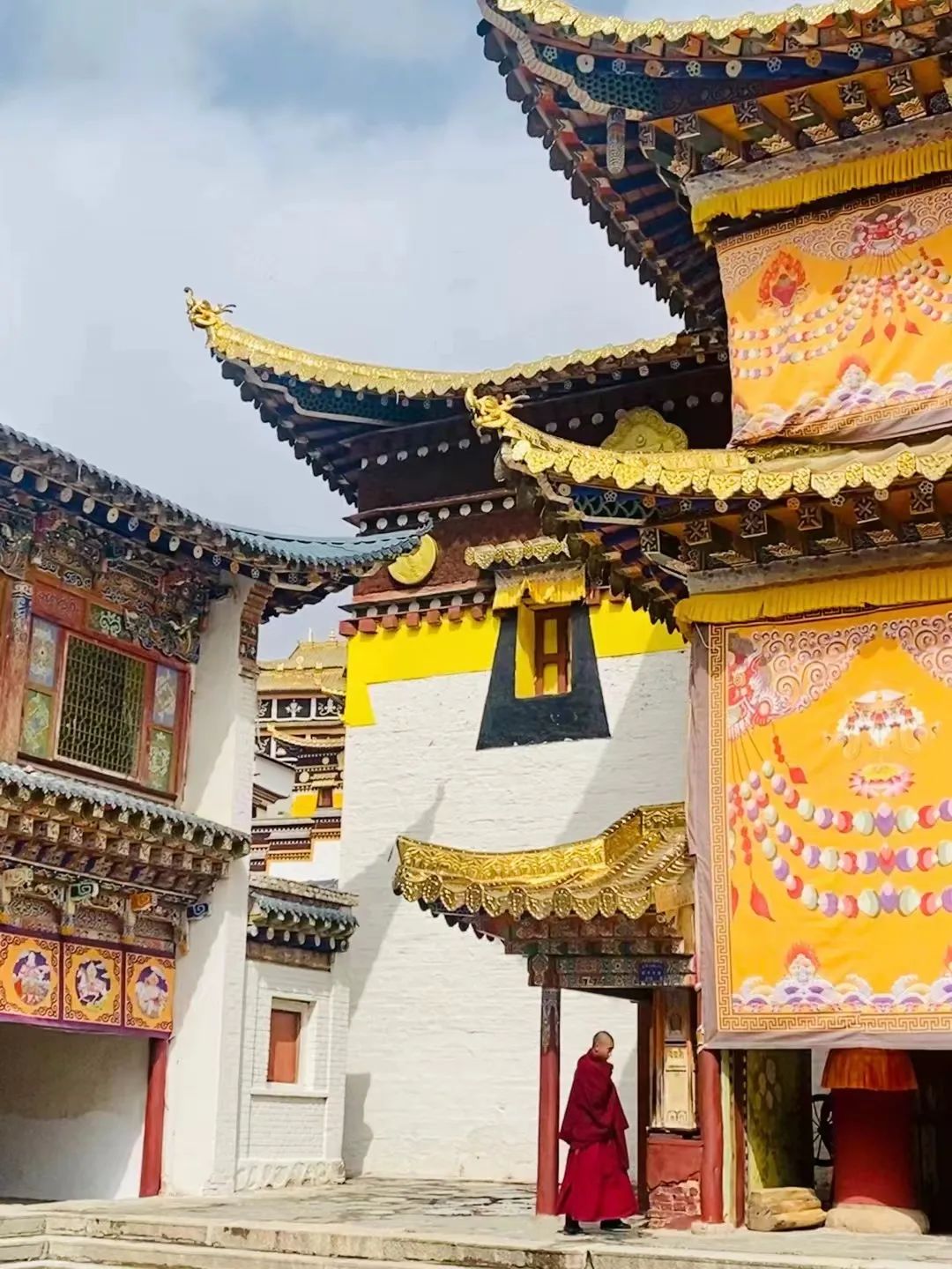 都去挤*疆新**？我选这个20°C的西北秘境