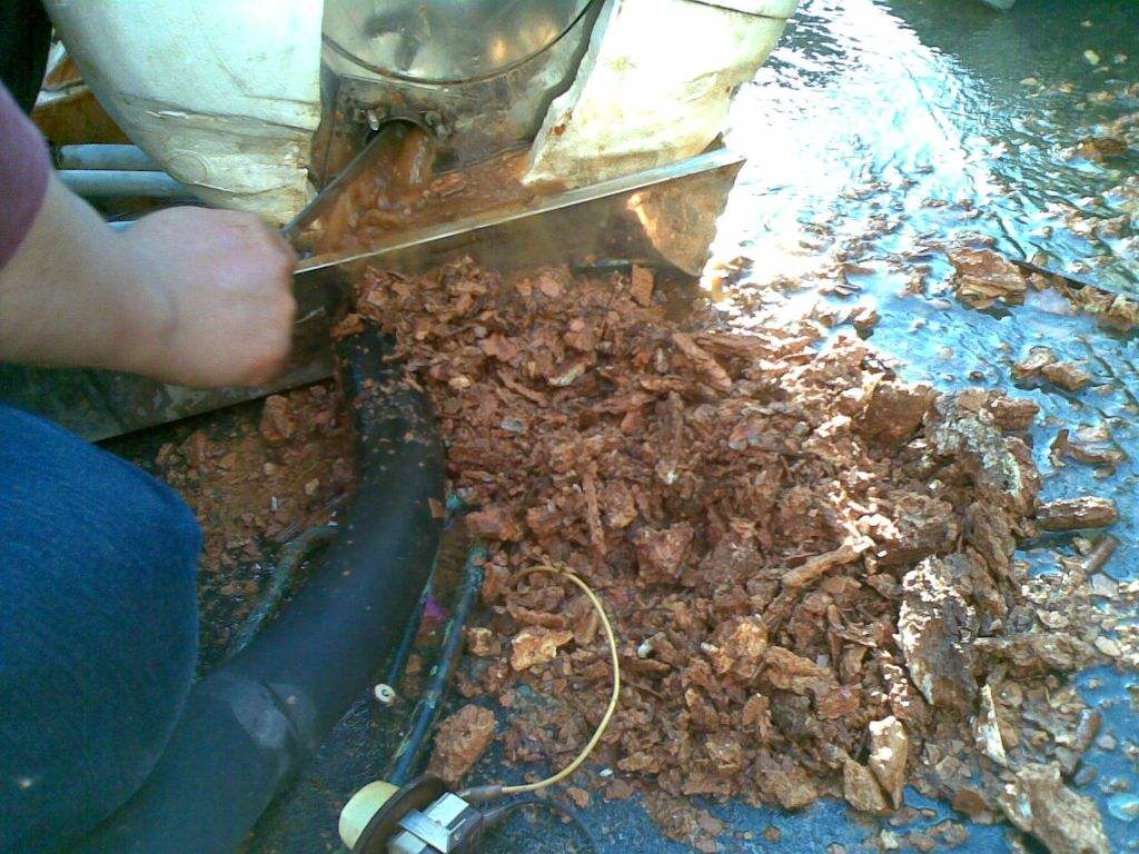 电热水器圆的好还是扁的好,电热水器用圆的好还是扁的好