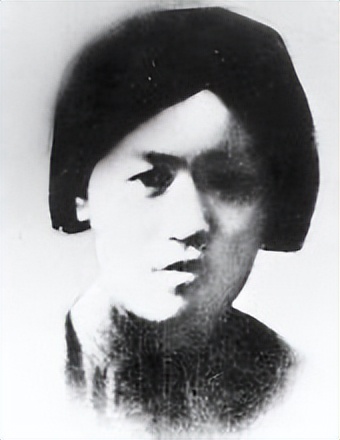 1950年甘肃一影院检票员被捕，审讯后暴露身份：杀害陈潭秋的凶手