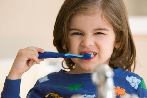 成人牙刷去口臭去黄持久留香,电动牙刷美白去口臭牙黄