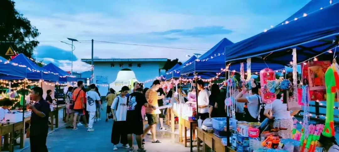 现在年轻人每天都想什么,现在的年轻人都在想什么