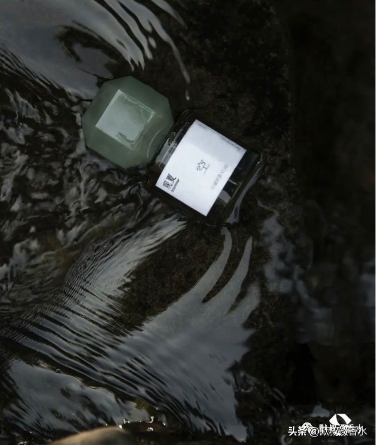 十大公认留香持久的香水测评,观夏的几款香水