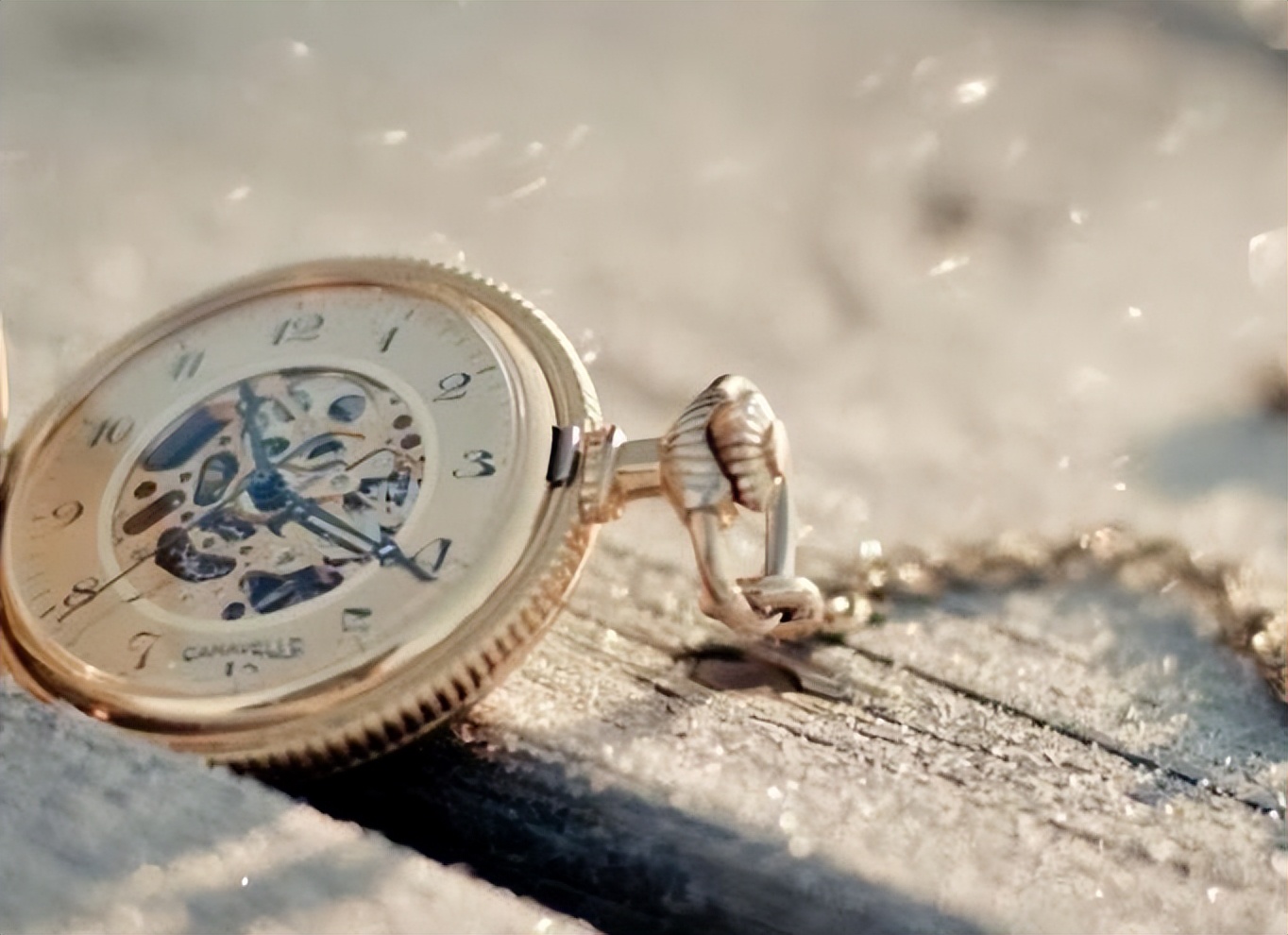 有人向你借钱怎么拒绝高情商,如何高情商回复借钱的人