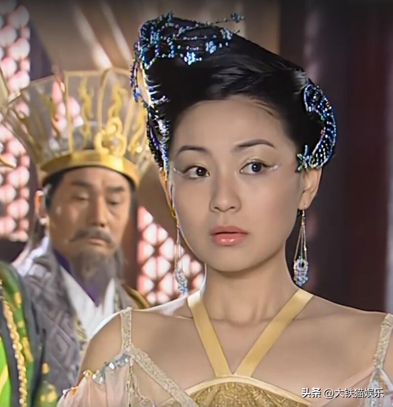 5位“笨蛋美人”天花板，苏有朋说的对，长得好看的演才不会被骂