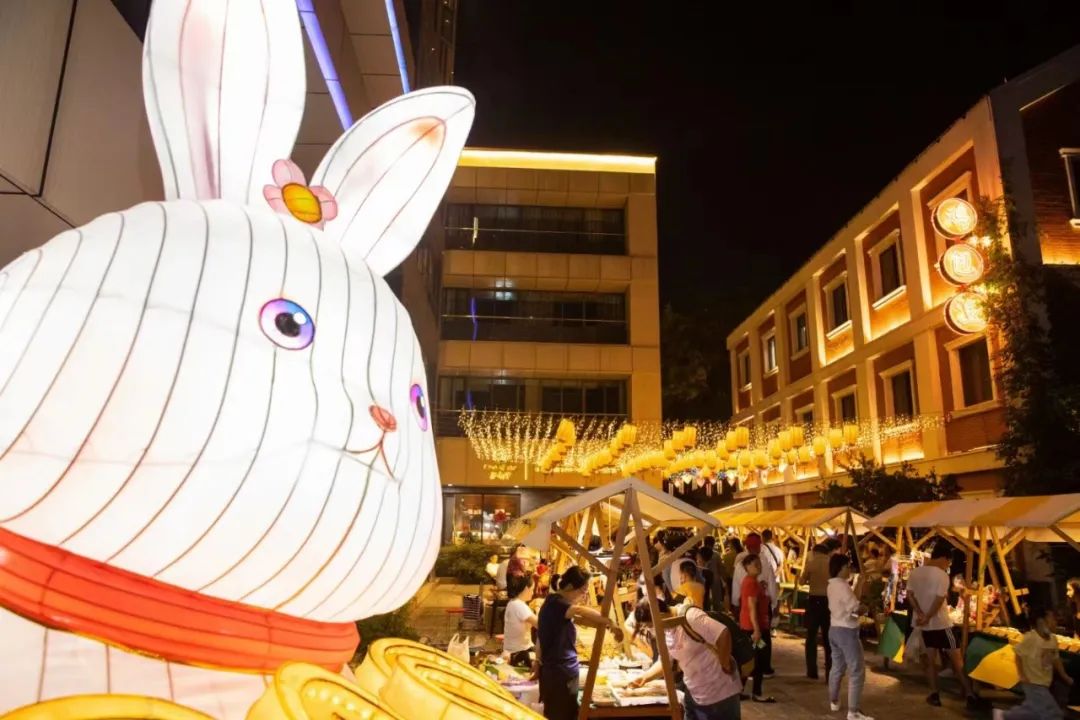 熙南里南京再添国字号夜明珠,南京熙南里仿古商业街区