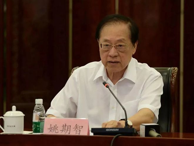 2018年，祖国一个电话，留美物理学家毅然回国，如今生活怎么样？