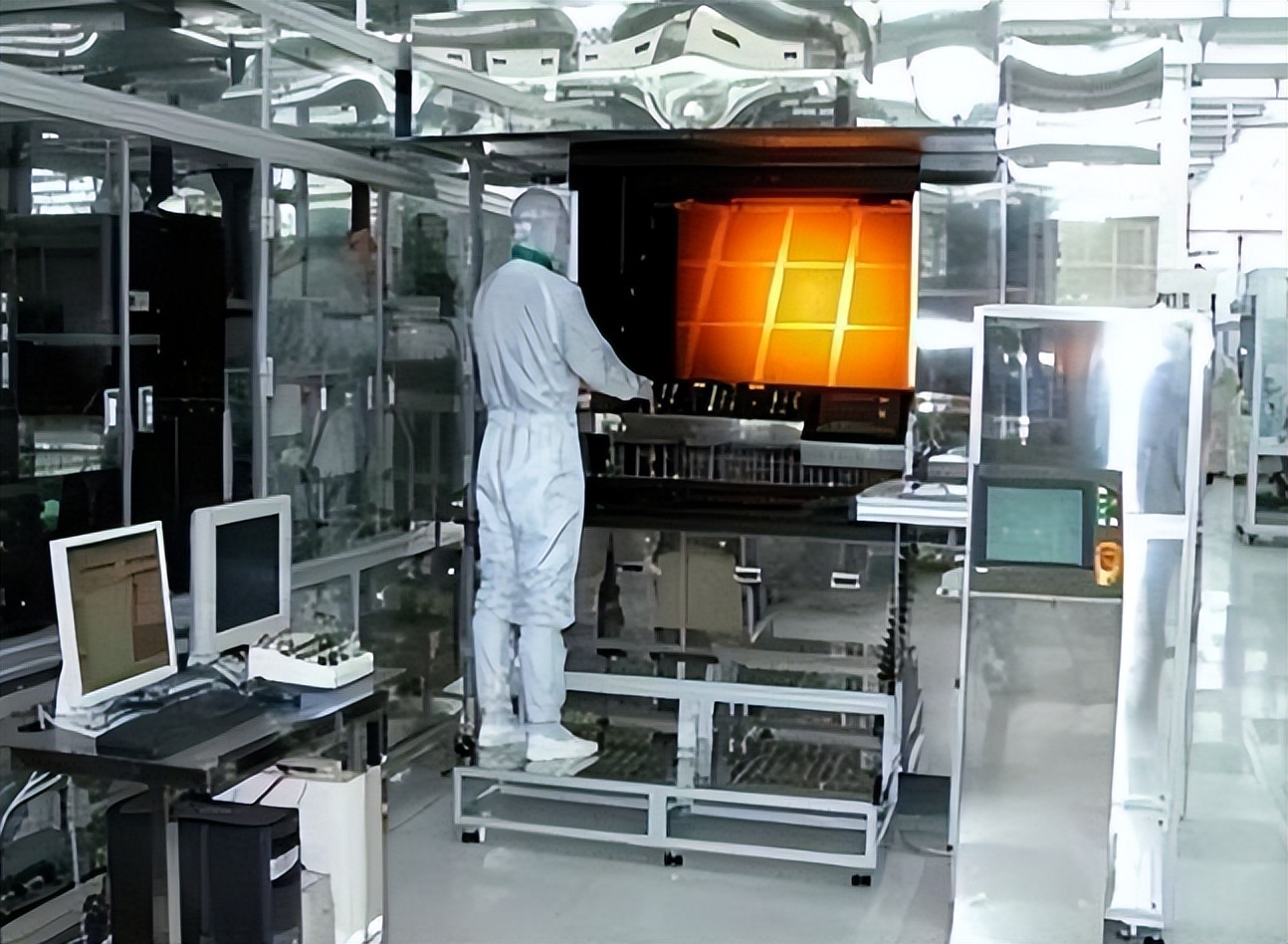 日本向中国出售哪几款光刻机,日本光刻机真实情况