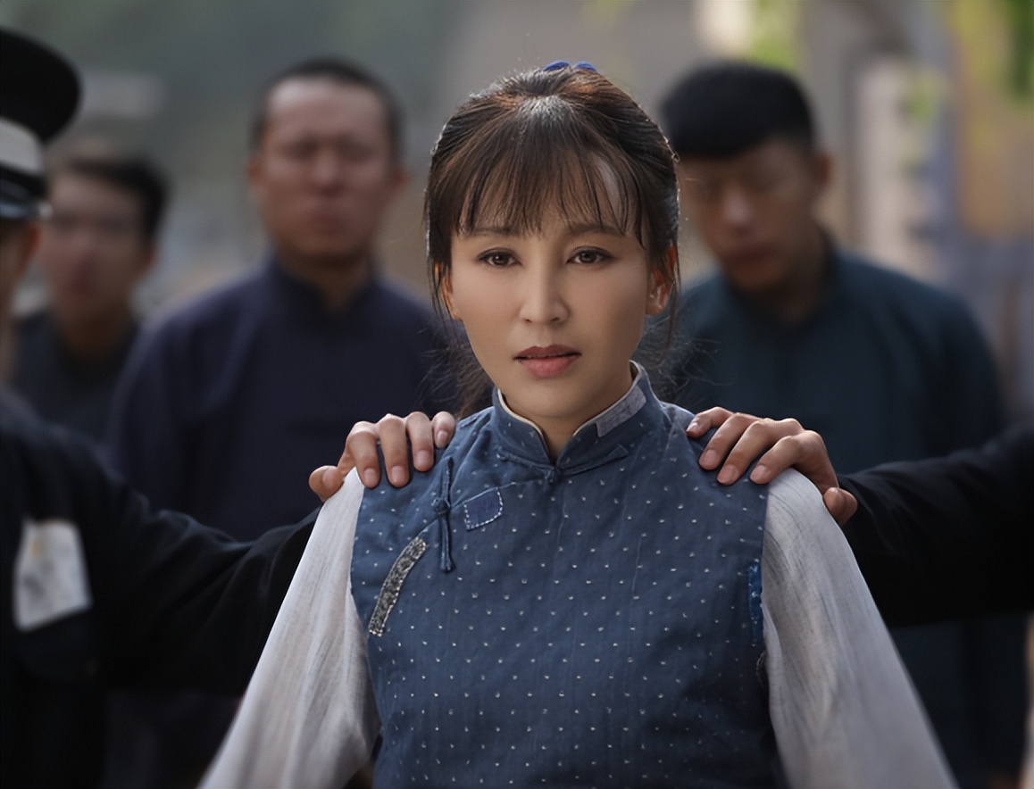 央视明晚开播！40集年代剧空降来袭，演员阵容不错，央视再出剧王