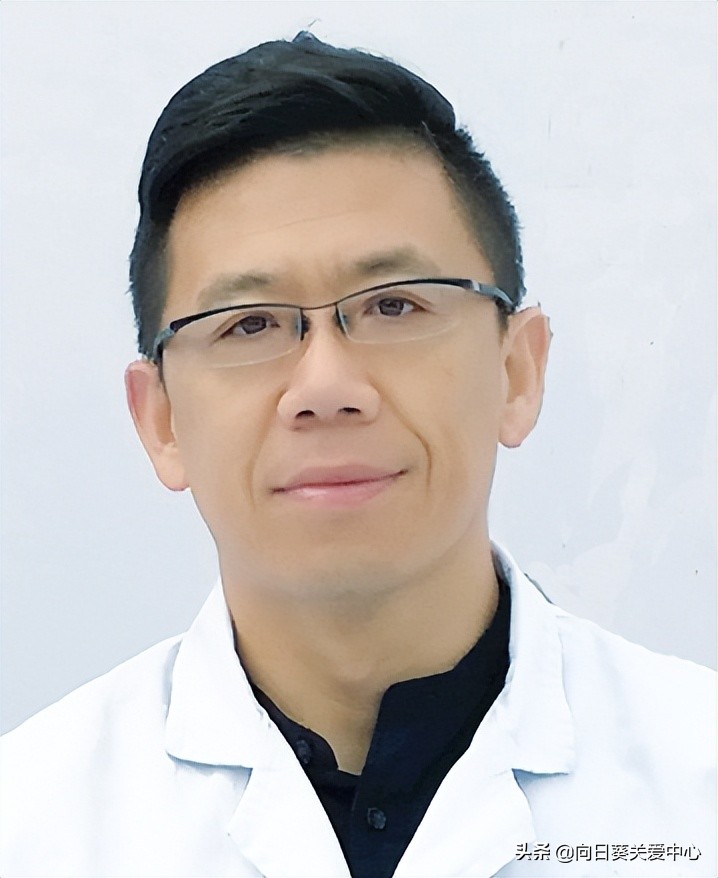 帕金森病初期的非药物治疗,帕金森早期症状吃什么药好