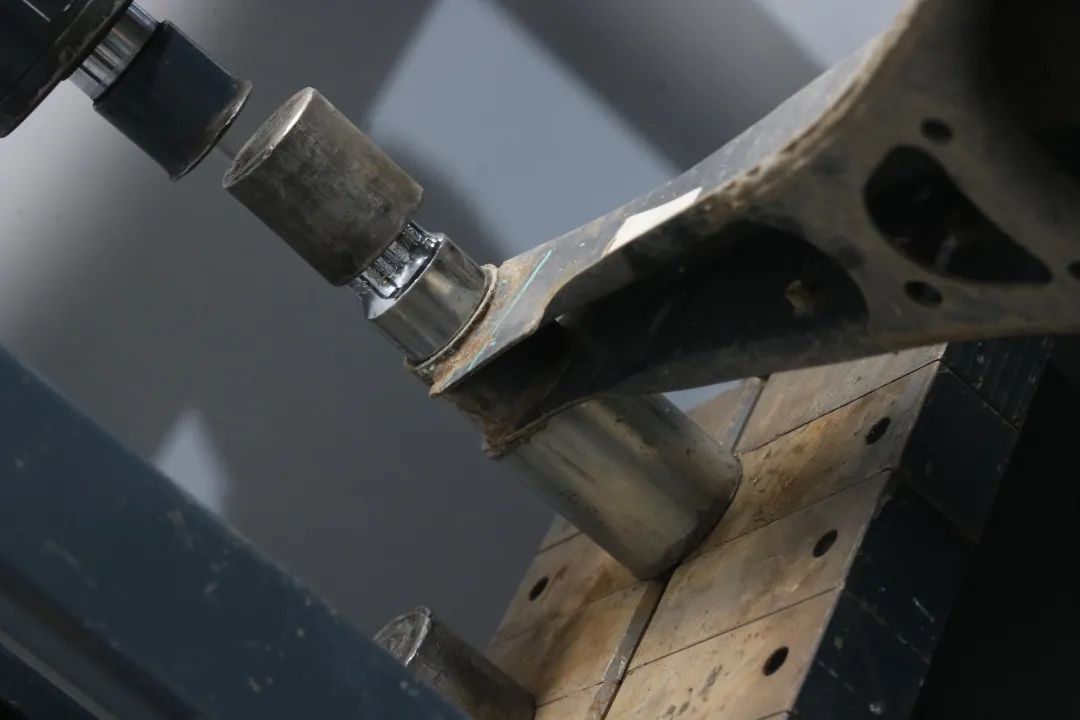 迈腾b7翻新视频成都,大众迈腾b7旧车翻新改造