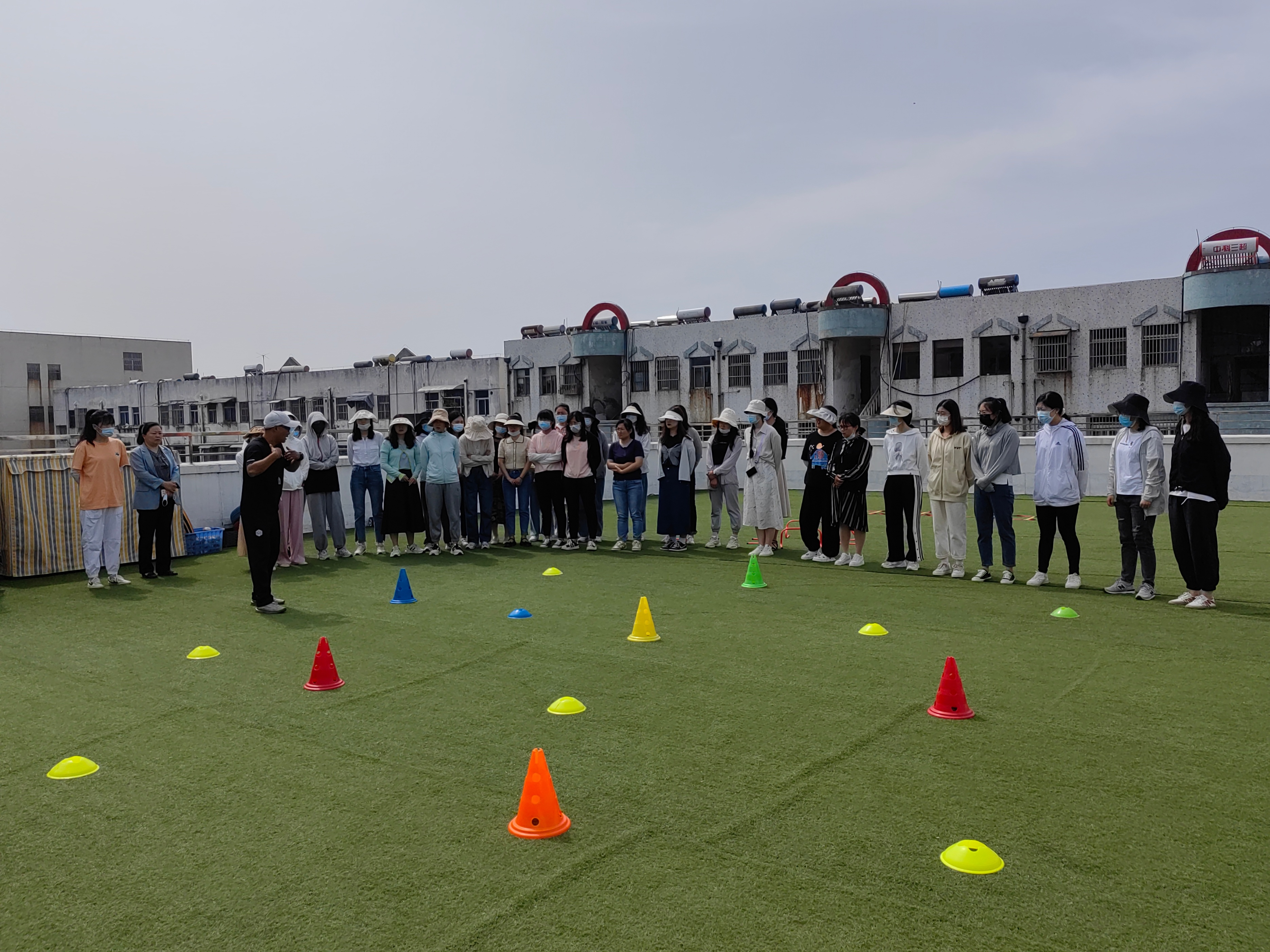 幼儿园教师足球培训活动,来安示范幼儿园大二班