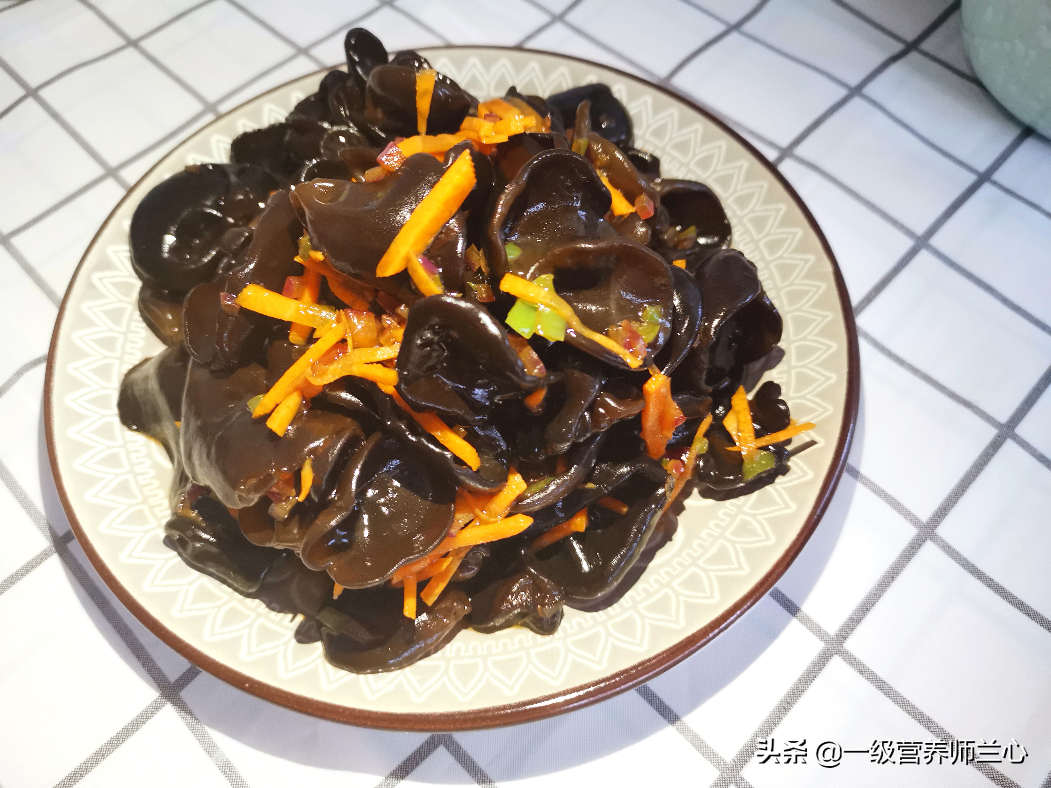 疫情期间居家健康常识,疫情反复这5类物质可以多储备