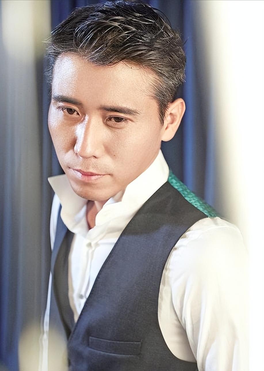 李乃文配角颜丙燕感情成谜,李乃文颜丙燕同框照片