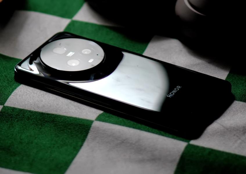 荣耀顶级旗舰降价256gb售价亲民,荣耀性价比高的千元5g手机2021