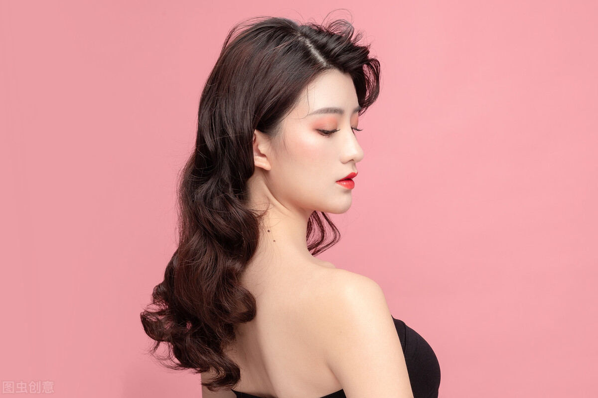 已婚女人遭到单身异性骚扰，怎么办？