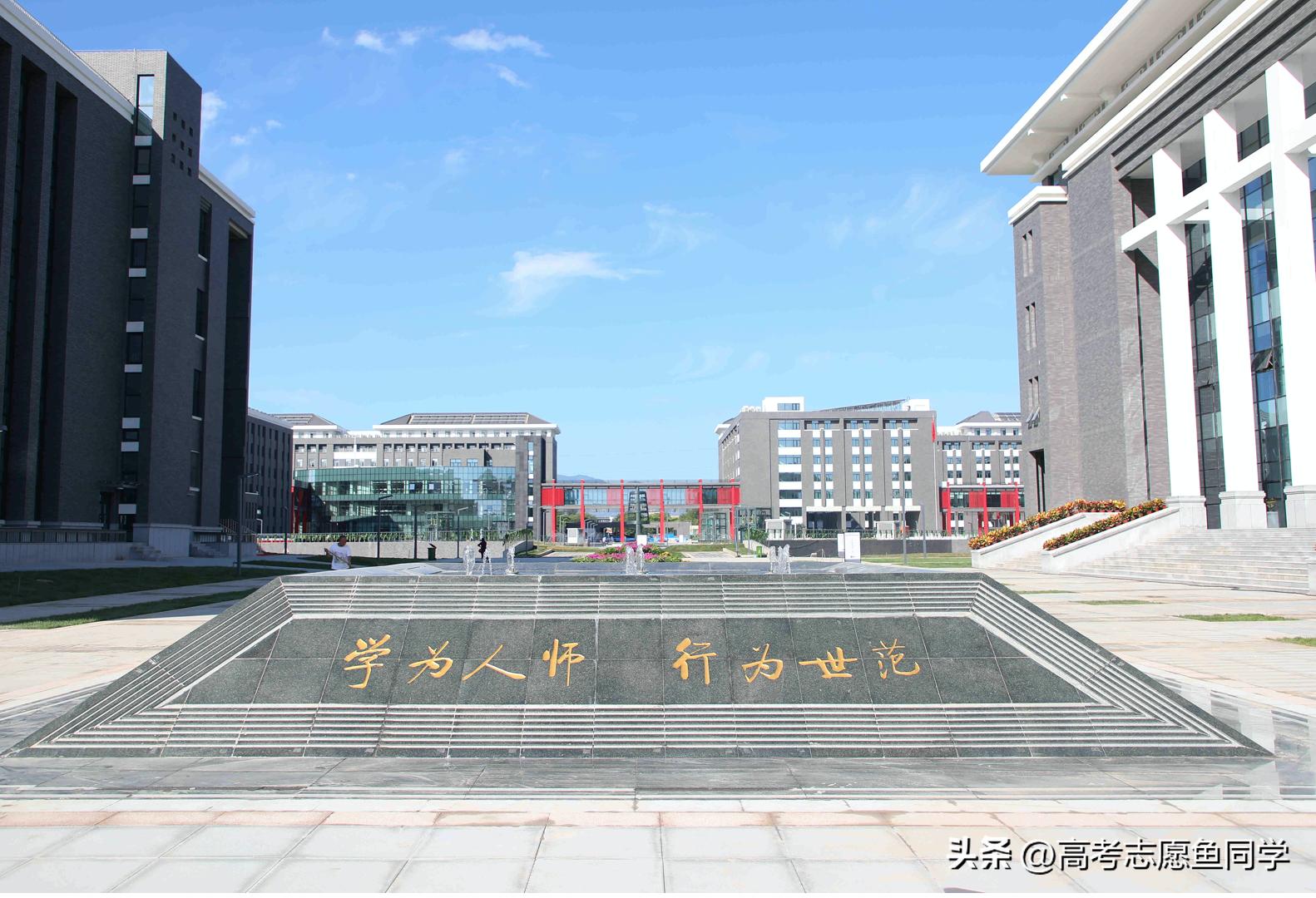 外向的女生适合学什么专业,性格外向的女生适合学什么专业