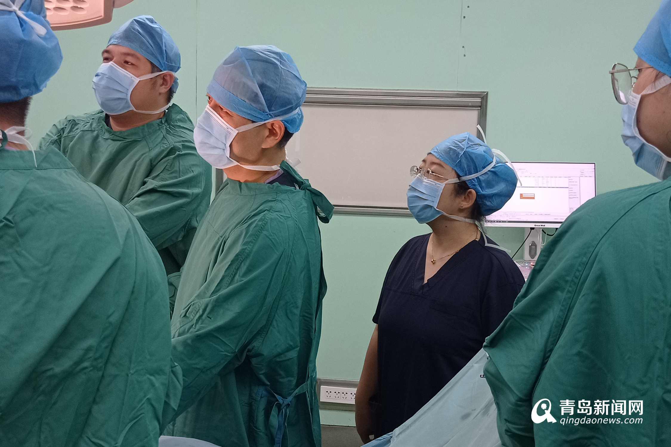 鎵嬩腑鏈夊垁蹇冧腑鏈夋湳,鎵嬩腑鏈夊垁蹇冧腑鏈夋湳鐪间腑鏈夊厜