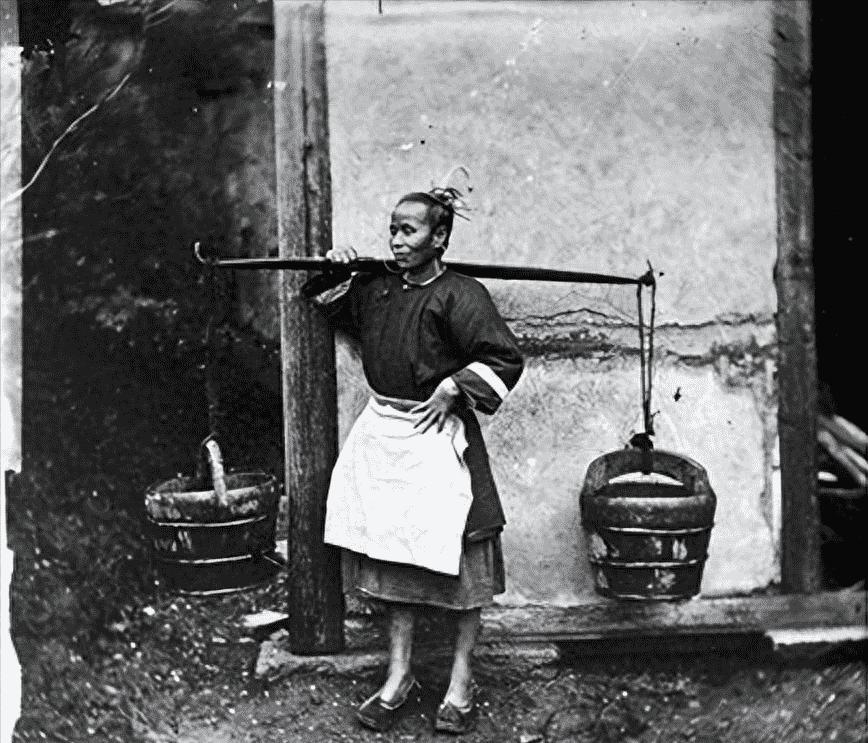 【晚清*楼青**风情】*楼青**女媚态撩人，丰乳肥臀，魅力四射！