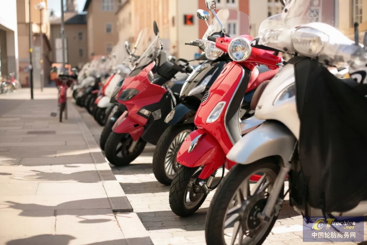 轮胎小讲堂,摩托车日常选择什么类型轮胎