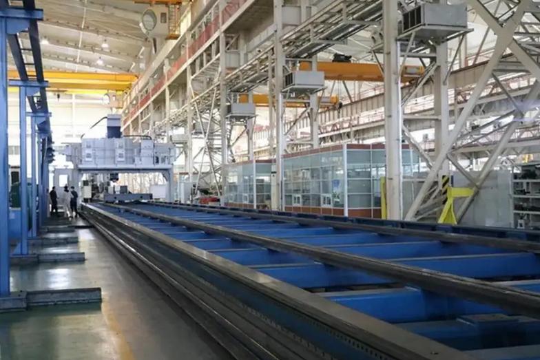 2014年，中国高铁总设计师被判死刑，法庭现场落泪：我对不起人民