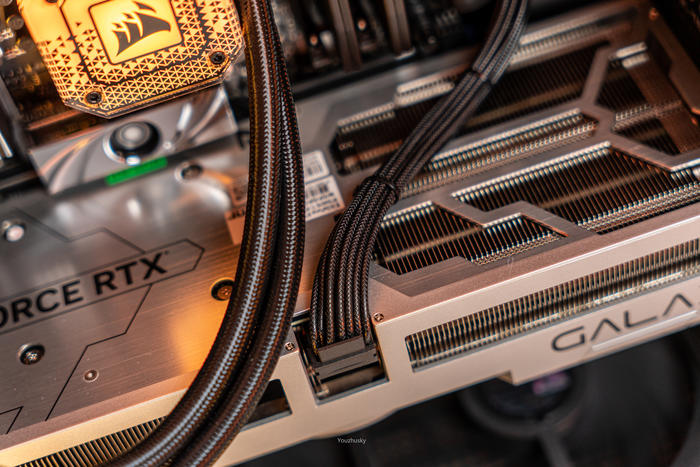 华硕proart4070ti开箱,华硕proartx670配什么显卡