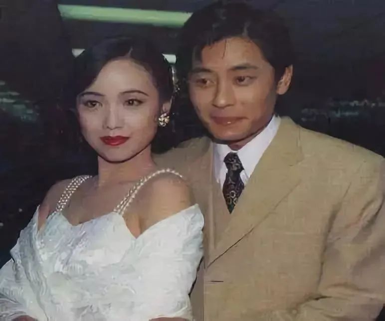 “离婚后至今单身”的8位男星，2人无儿无女，最长的已单身43年了