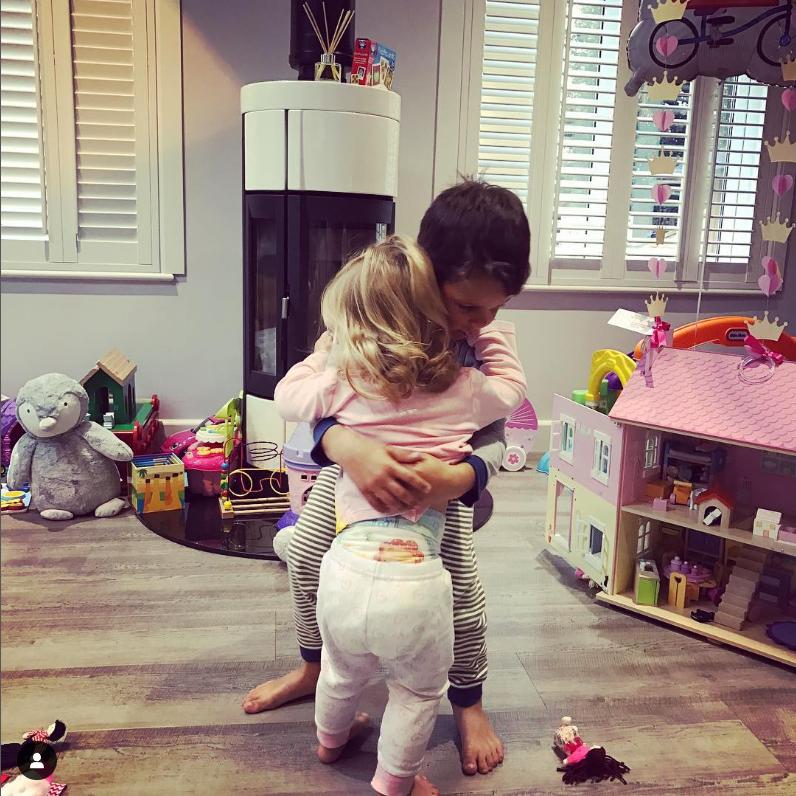 ins泄密,聊聊活色生香球星太太团恩怨情仇…