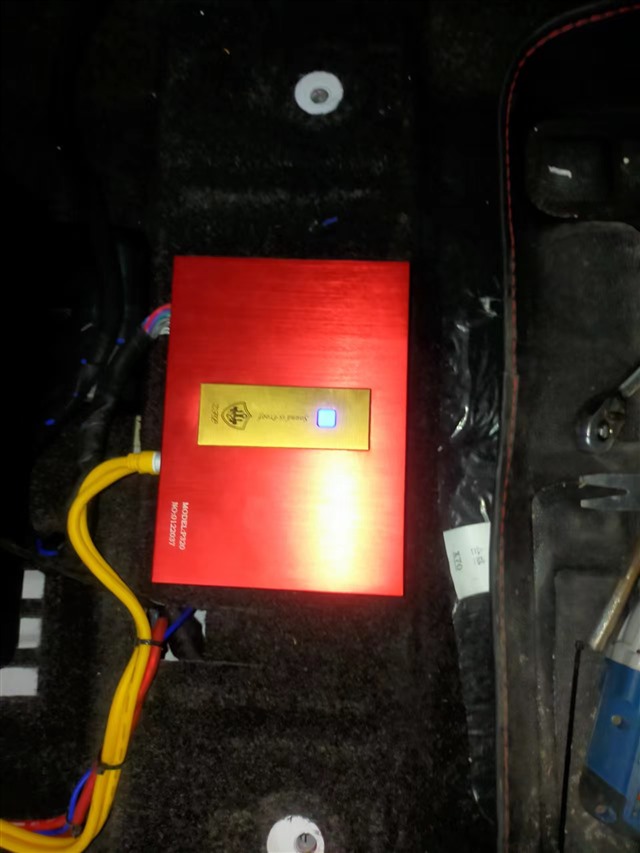 奇瑞捷途x70jbl的音响,奇瑞捷途x70plus加装低音炮音响