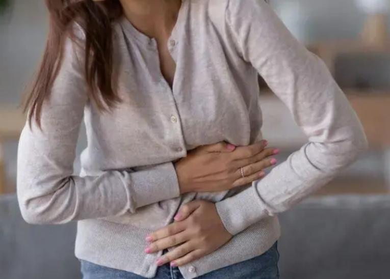 宫颈炎与夫妻生活频繁有关?提醒:这3个诱因,女性们要多了解