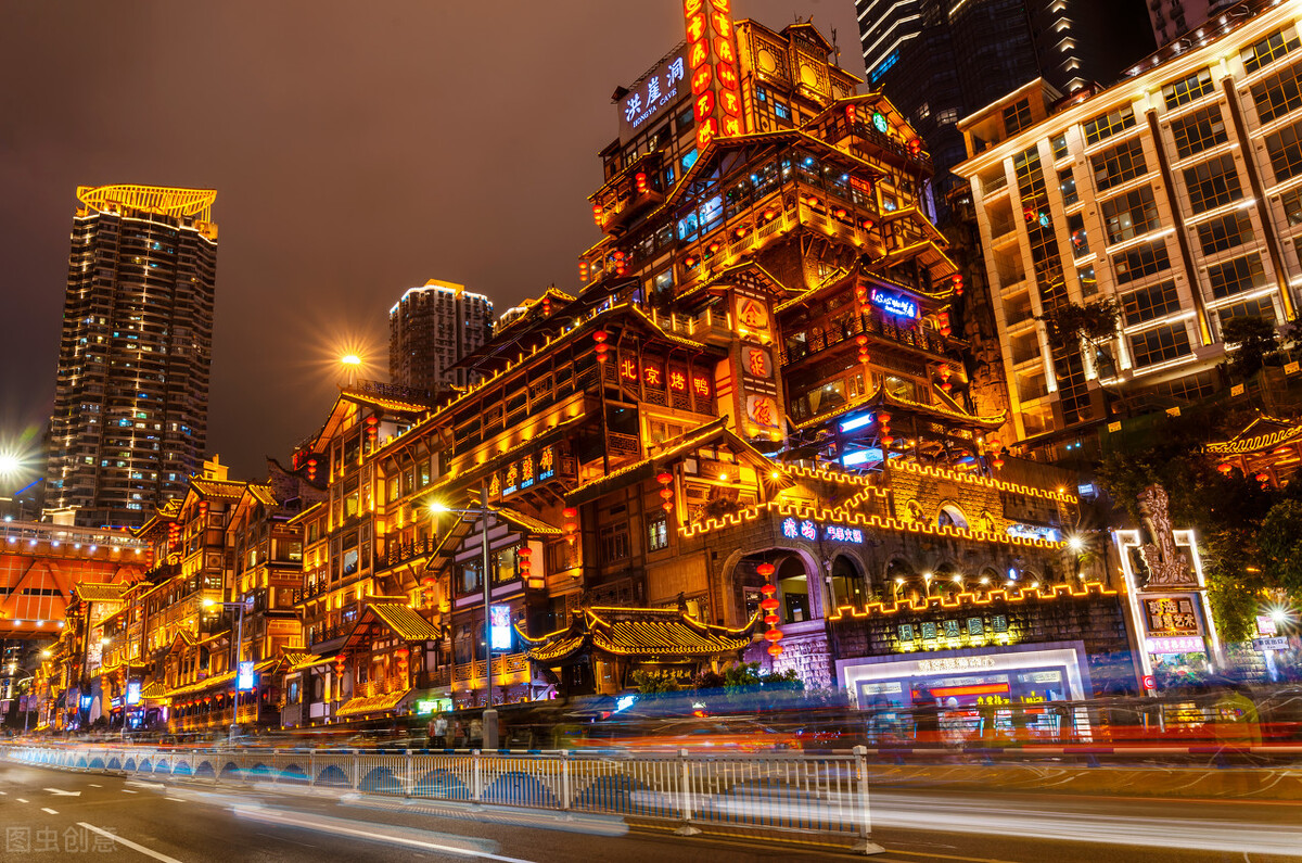 重庆市区4天旅游攻略,重庆市区旅游三天亲子攻略