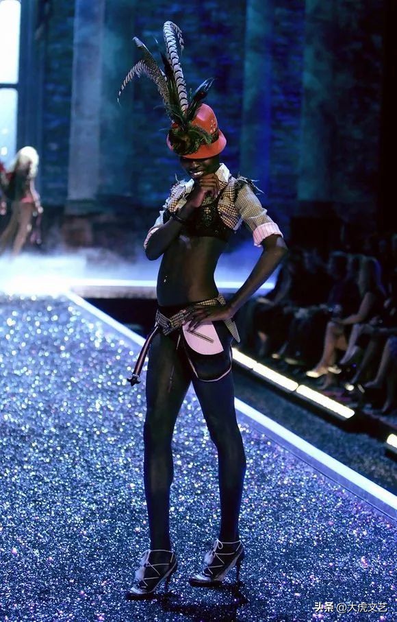 美女天使超模图片大全,超模天使面孔