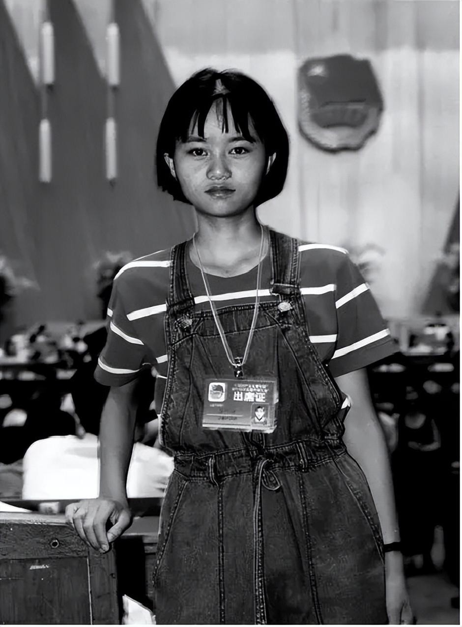 大眼睛女孩苏明娟100字人物事迹,安徽女孩苏明娟近况