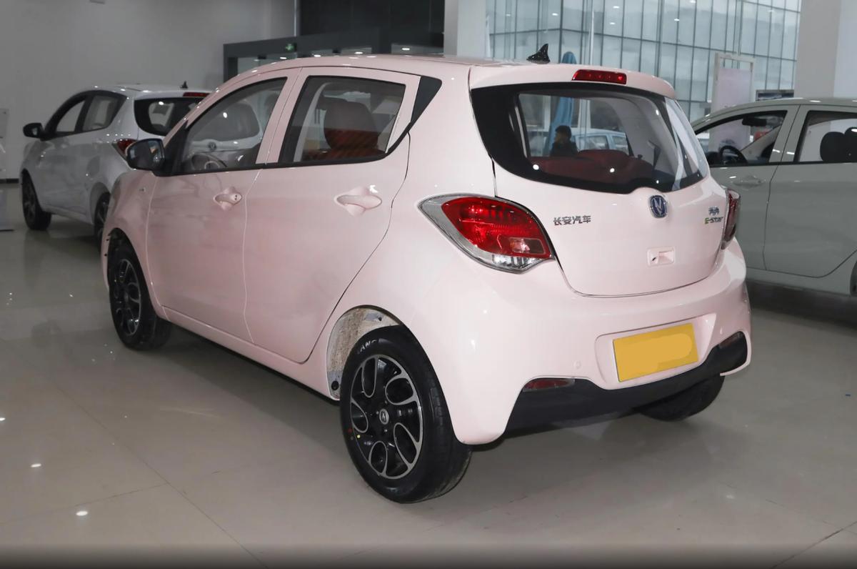 长安奔奔新能源e-star最新测评,体验奔奔护航