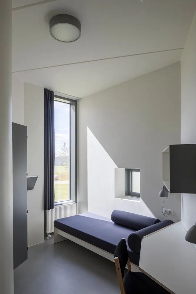 人性化监狱设计感,乌托邦牢房